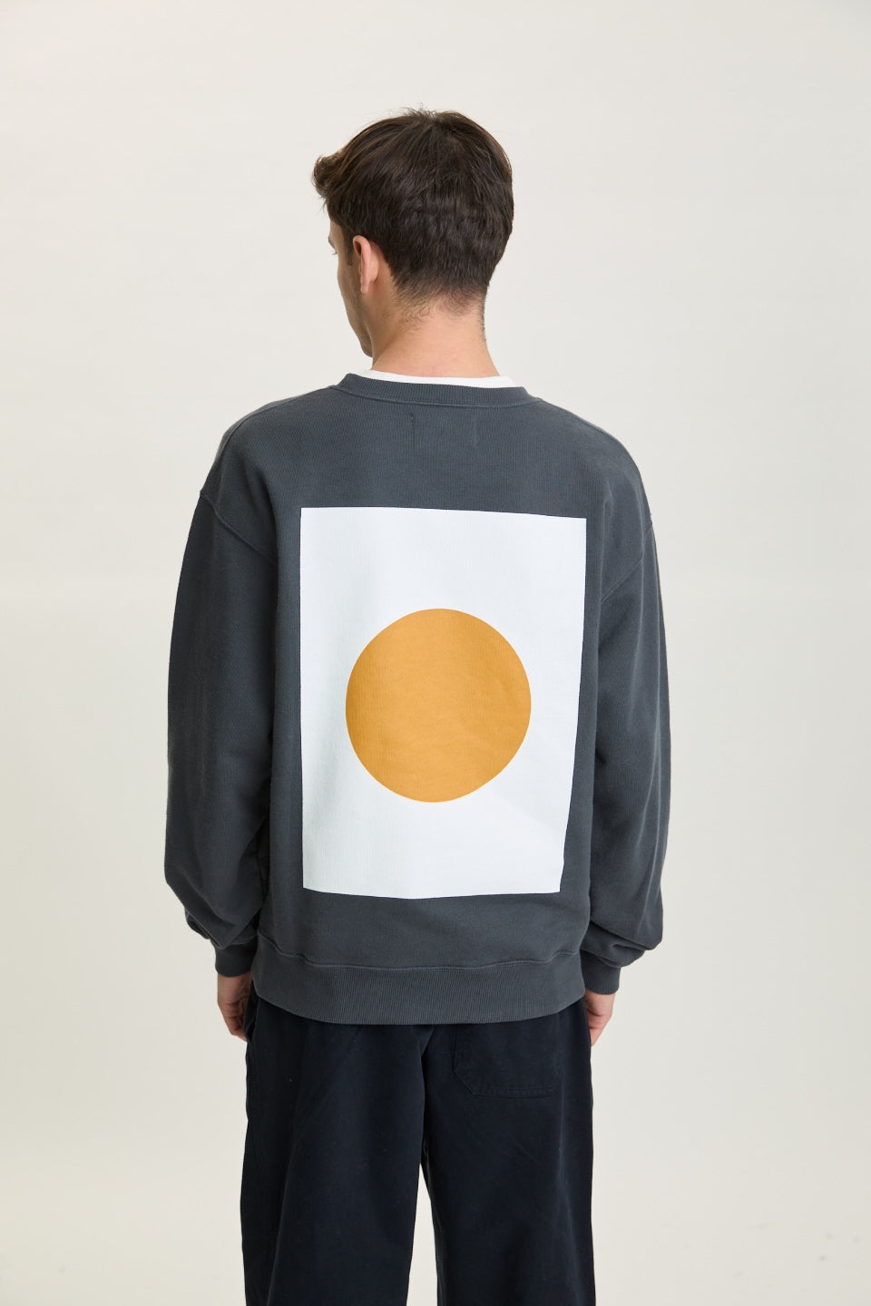 Xavier Black Sand / Circle