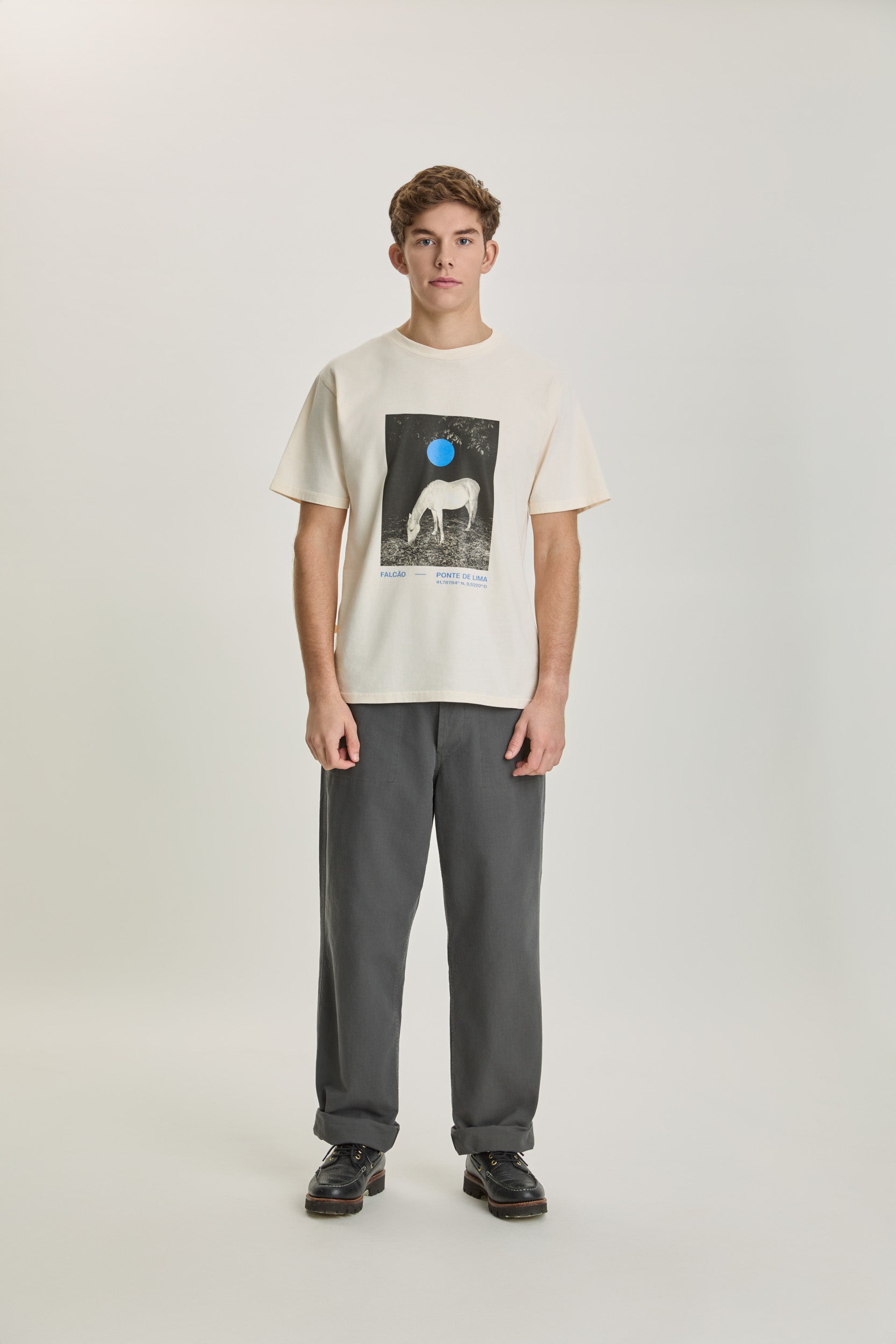 Botelho Falcão Ecru