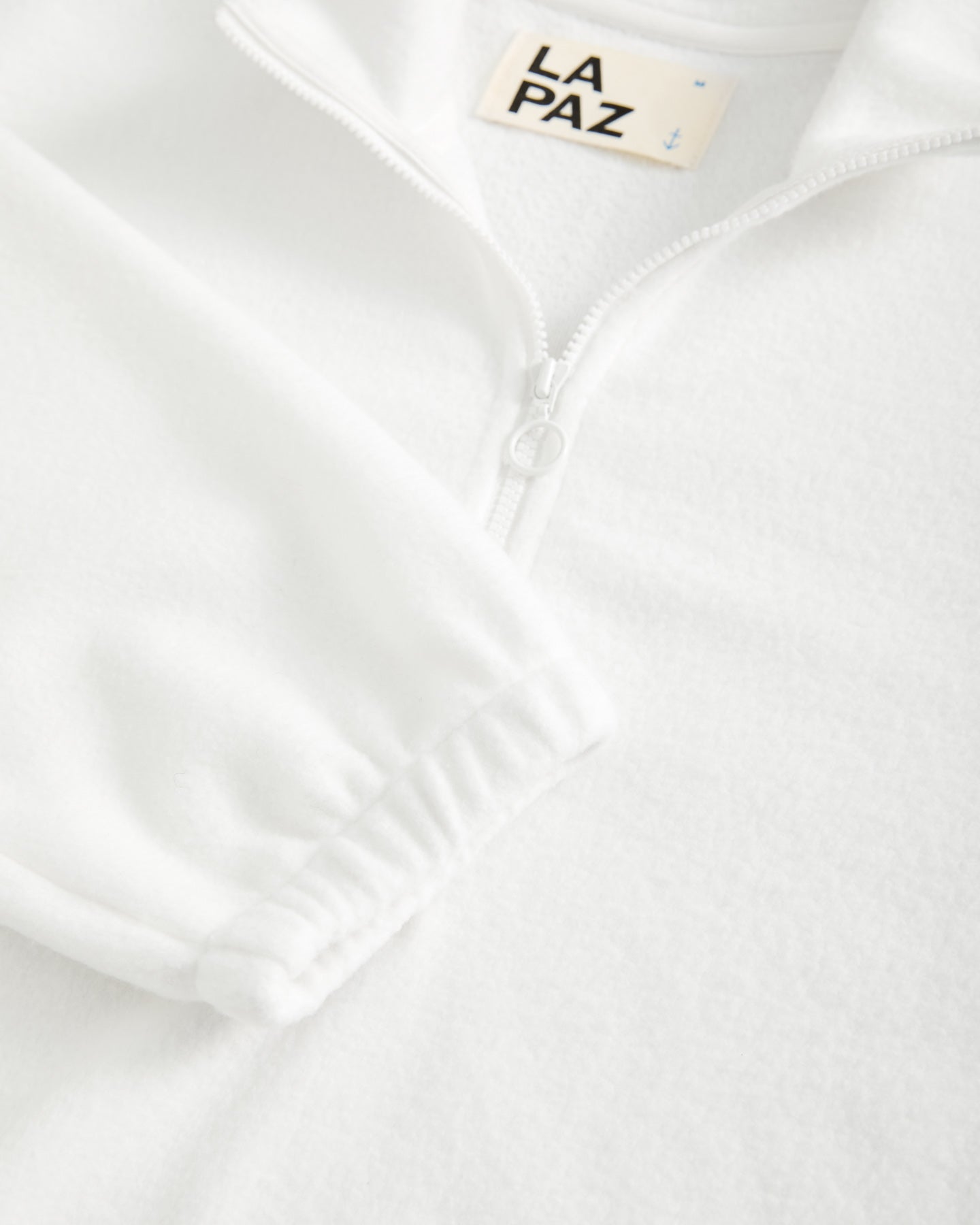 Mata Off-White