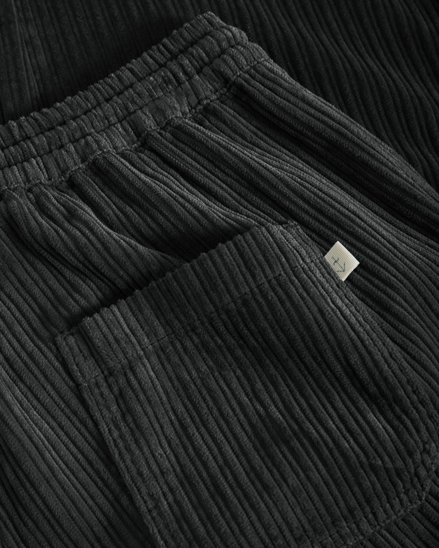 Ponte Black Sand Soft Cord