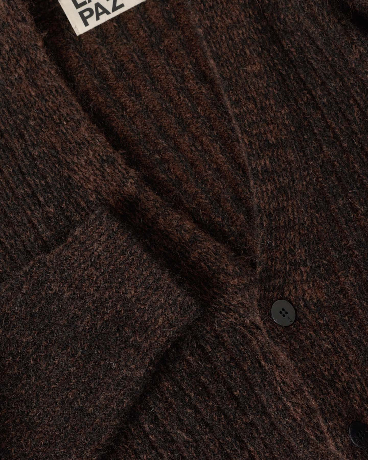 Queiroz Brown / Black