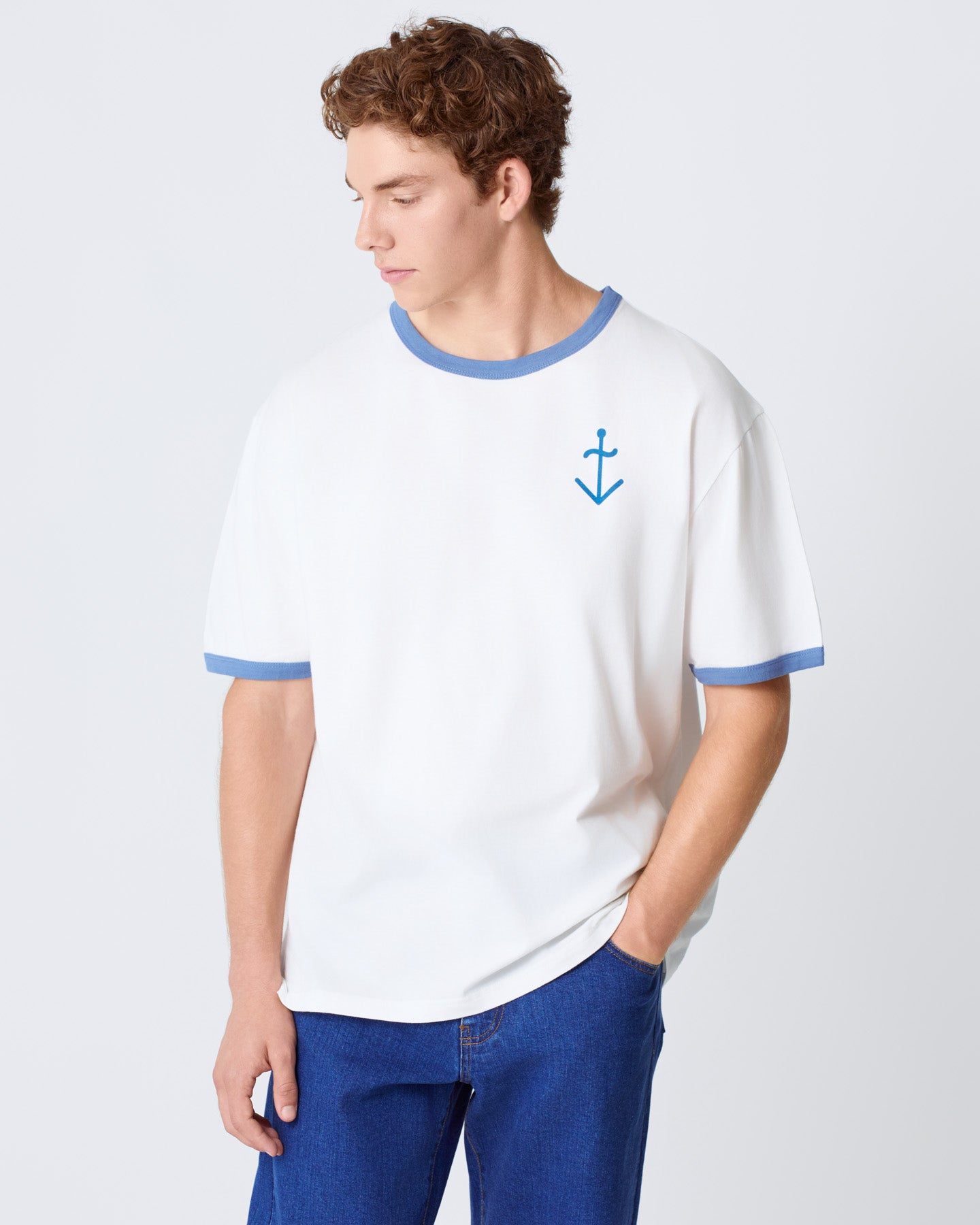 Meneres Off-White / Indigo Logo
