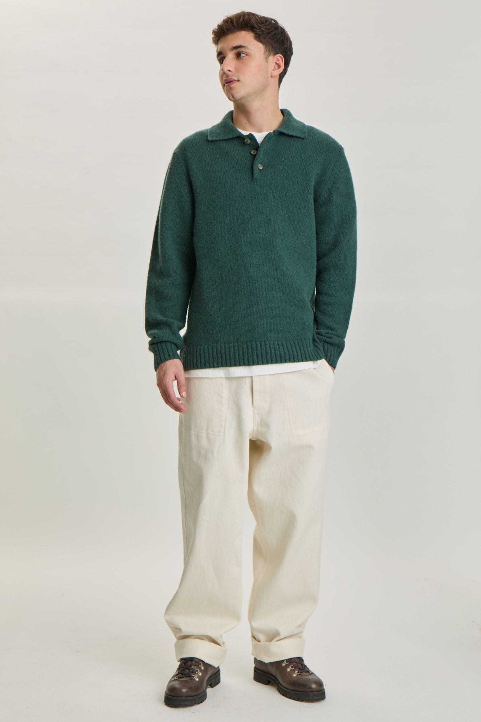 Eça Dark Green