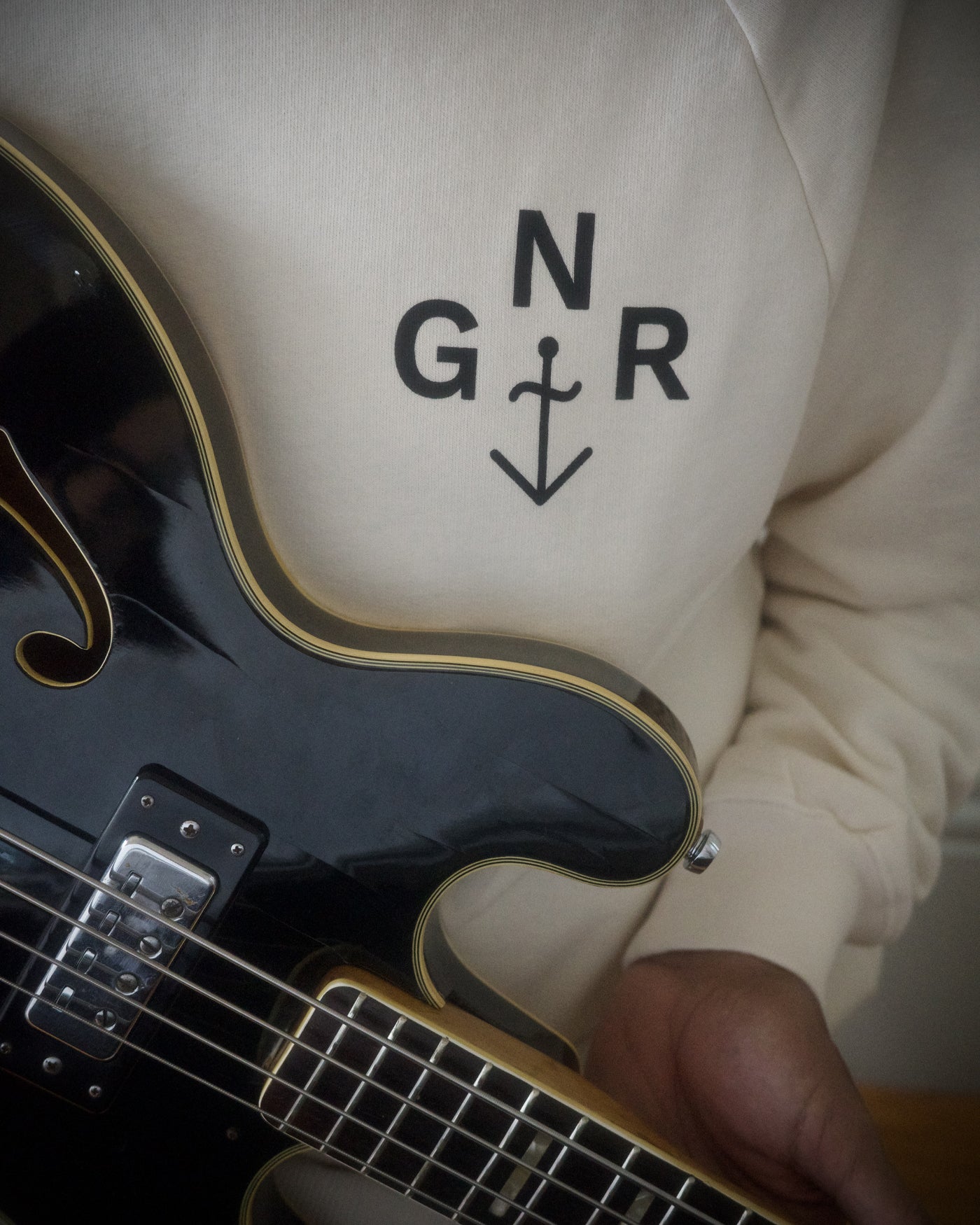 LA PAZ x GNR Cunha Psicopátria Ecru