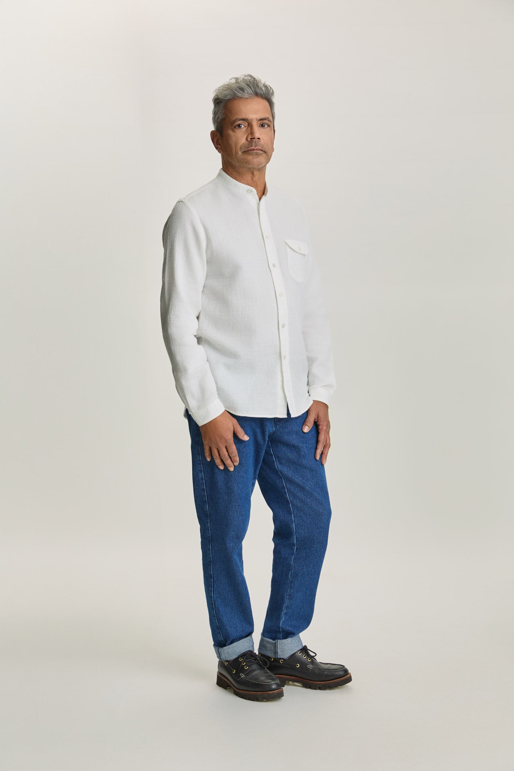 Vieira Off-White Squares