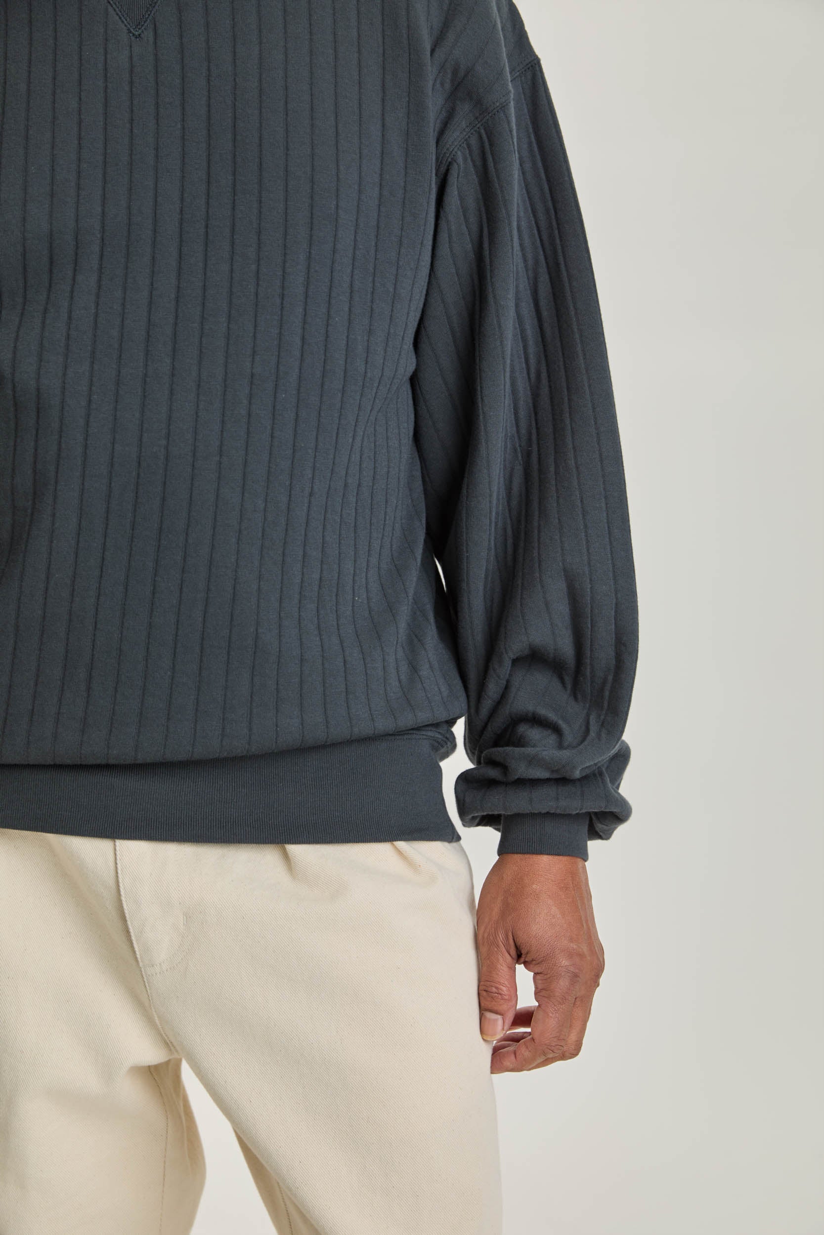 Xavier Ribbed Black Sand