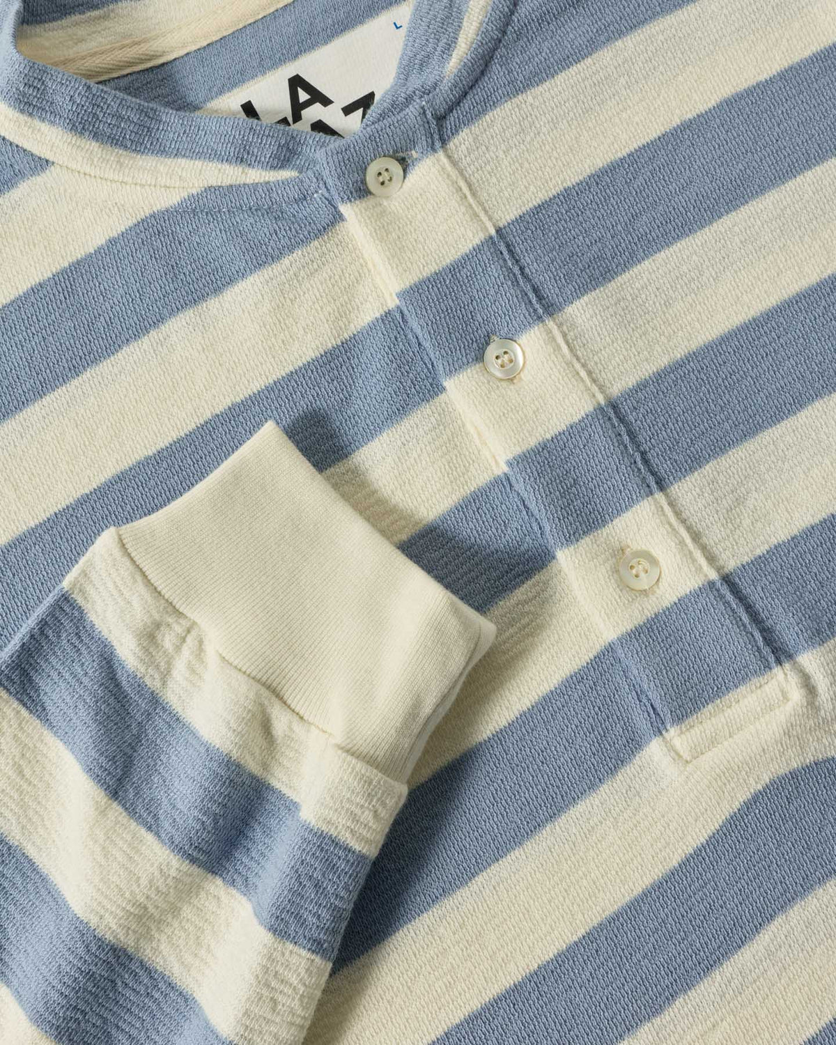 Carneiro Blue Stripes