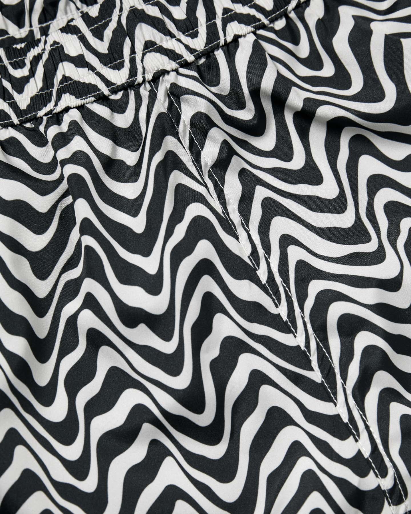 Morais Acid Stripes Black