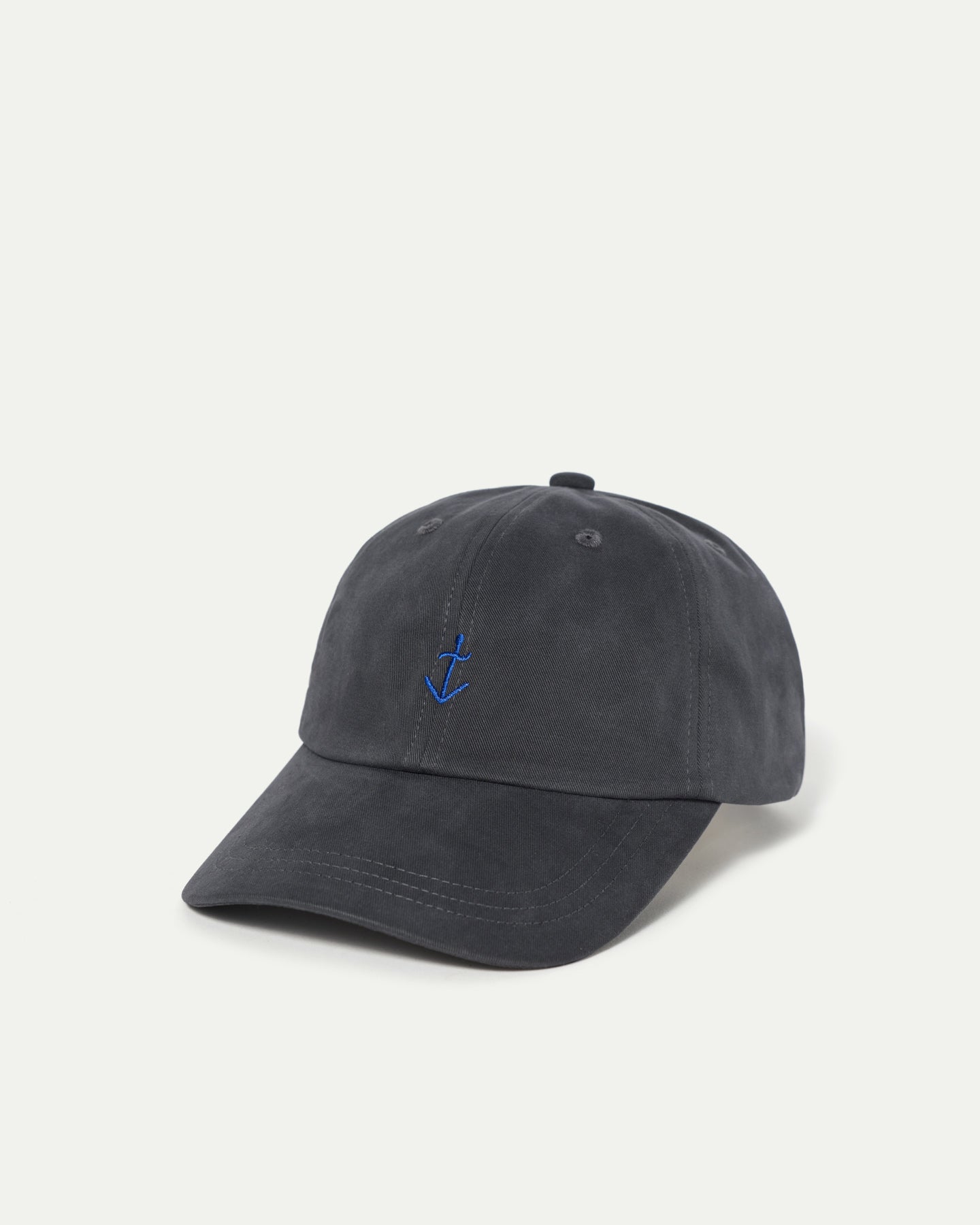 Santos Black Sand/Yves Blue Logo